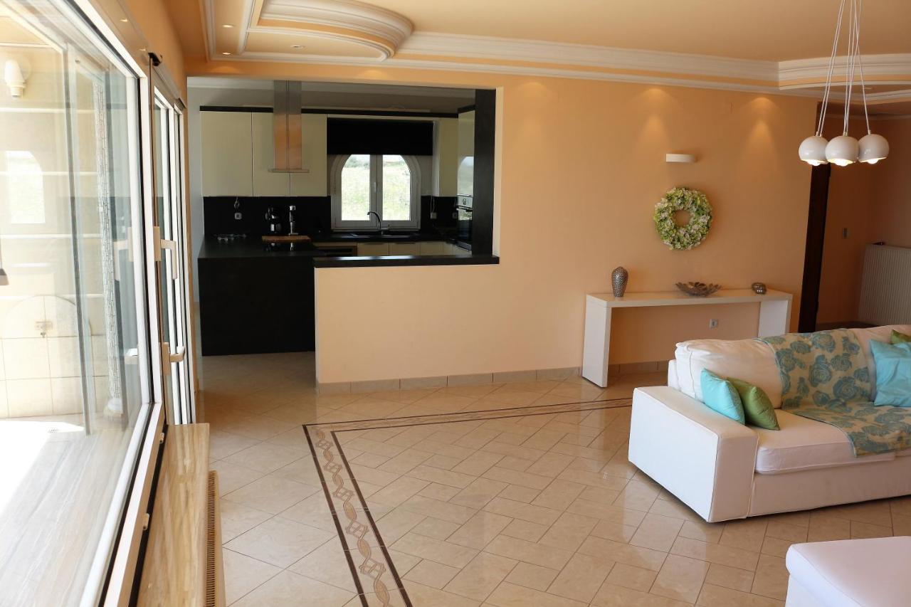 Villa Dimitri - Penthouse Seaview أليكسانثيربوليس المظهر الخارجي الصورة